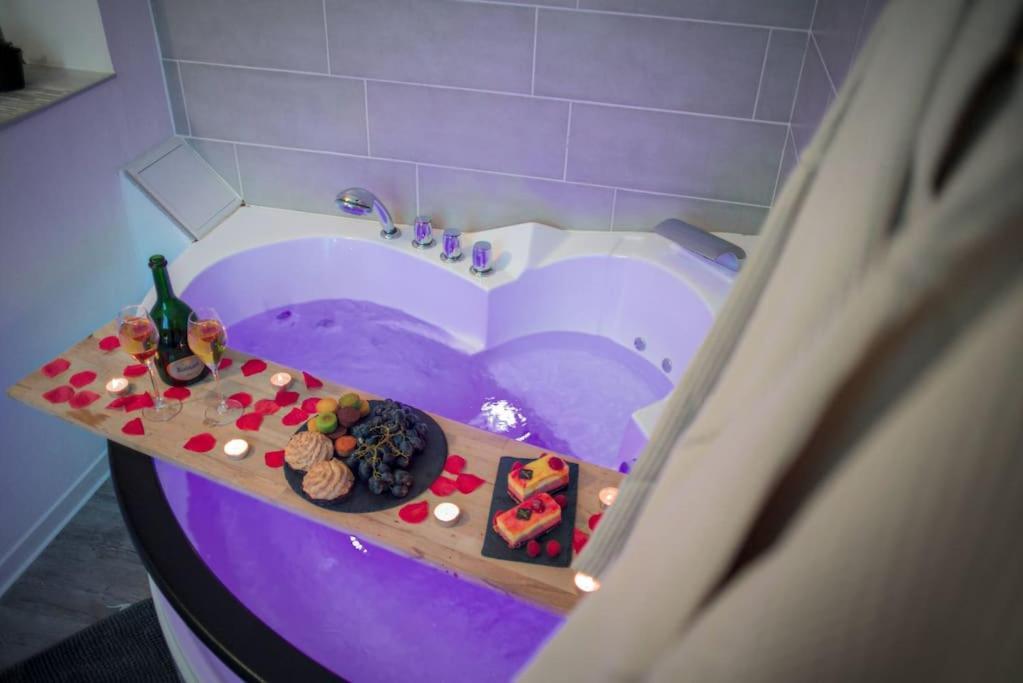 Bliss Insolite Jacuzzi Parking Free 5min Du Centre Mulhouse